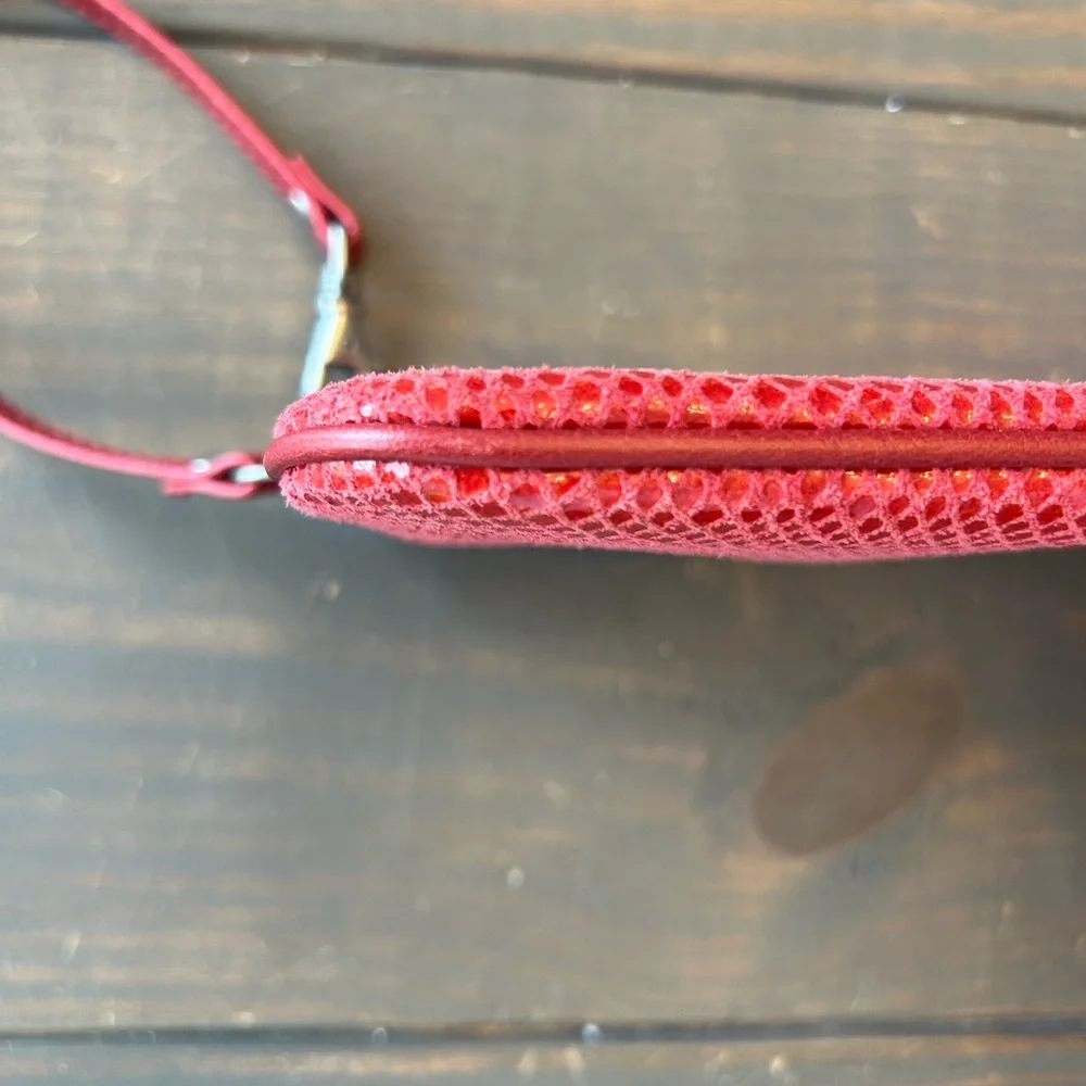 Fossil Red Suede Snakeskin‎ Wristlet Purse Wallet Zip Around Credit Card